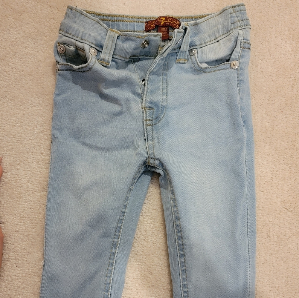 Jean - Picture 2 of 2